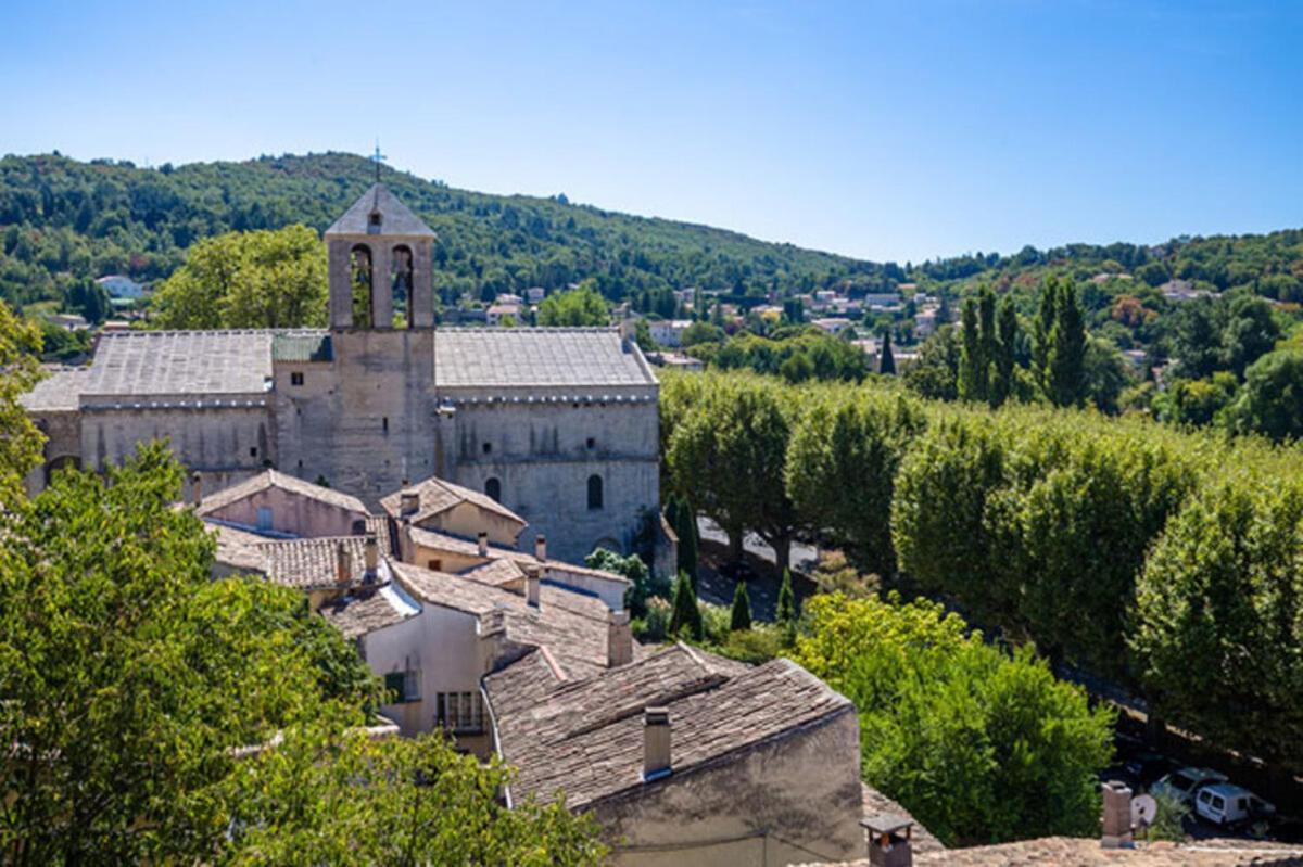 Studio Tout Confort Au Ventoux Malaucene Luaran gambar